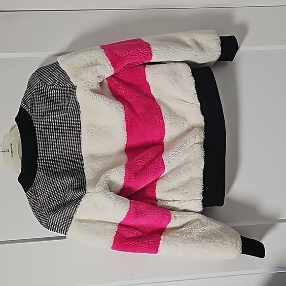 Nordstom kids fur jacket - Picture 2 of 3